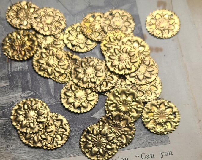 Natural Shell Beads, Shell Bead Caps, Shell Spacers, Whole Strand ...