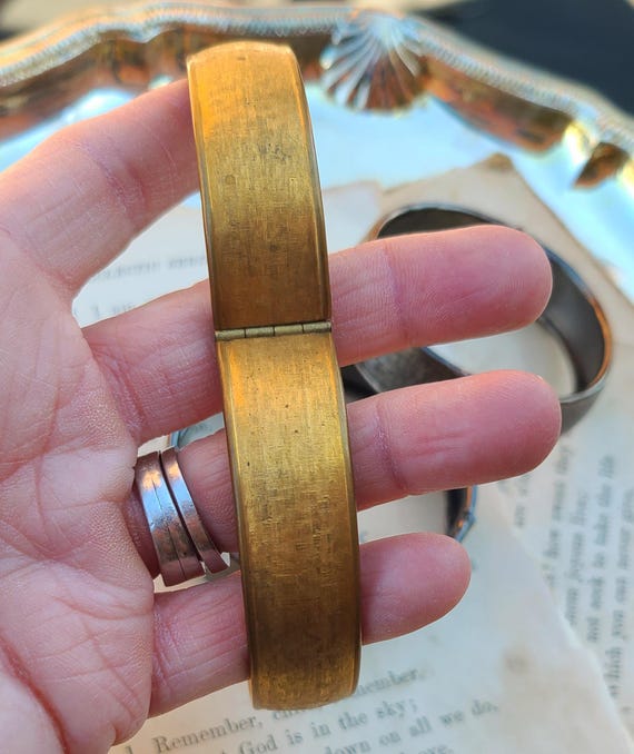Unsigned Miriam Haskell Hinged Bangle Bracelet ~ … - image 10