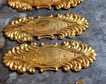 2 VINTAGE Gold plated Miriam Haskell Brass Ornate Bar Stamping 51mmx 19mm ~ Comb Embellishment ~ Barret Bar ~ Pendant~ Gold Plated Bar