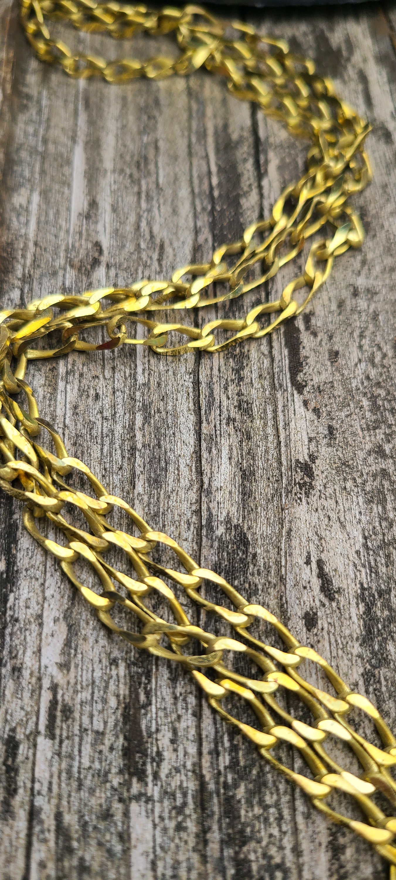 Vintage 80s 90s Gold Tone Chain ~ Flat Curb Vintage Oval Link