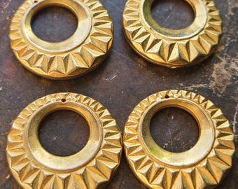 Circular Gold Plated Charm, Geometric Pattern both sides, open center, connector, Charm, Earring drops/dangle, ornate design, 4 pcs, CHP100