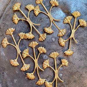 Gold Plated Miriam Haskell tulip flower and stem Stamping ~ Surface Embellishments ~ 1 piece tulip stem sections ~ lightly dapped ~ RGP