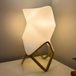 Bedside Lamp – Origami Modern Lamp Made from Recyclable Sugarcane, Warm Ambient Lighting, E27 Bulb