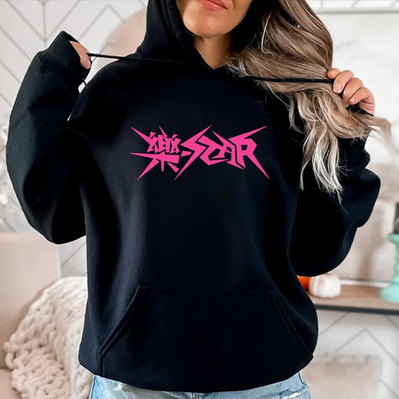 STRAY KIDS ROCK STAR SWEATSHIRT - Kpop Uni