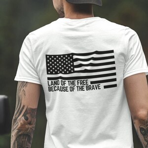 Land of the Free vanwege de dappere SVG PNG PDF / vlag VS / Militair / Remember / Navy Army / Bestseller / Vinyl shirt met capuchon / ontwerp