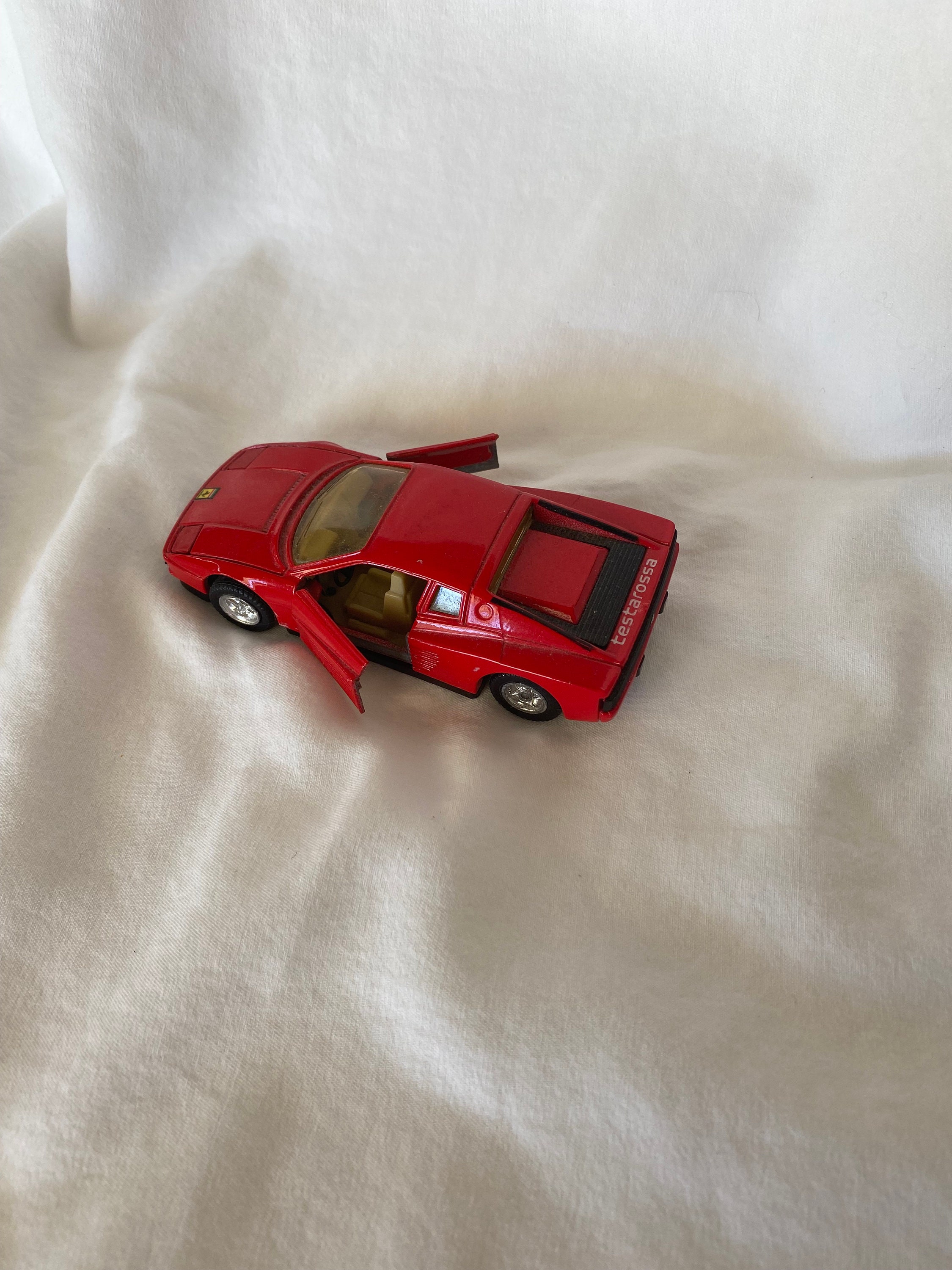 Ferrari testarossa best sale toy car