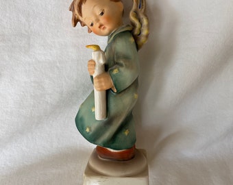 Very Nice 7-1/4" Hummel Goebel  "Heavenly Angel" Figurine | (HUM 21/I)