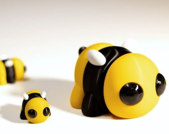 Baby Bee Keyring / Model