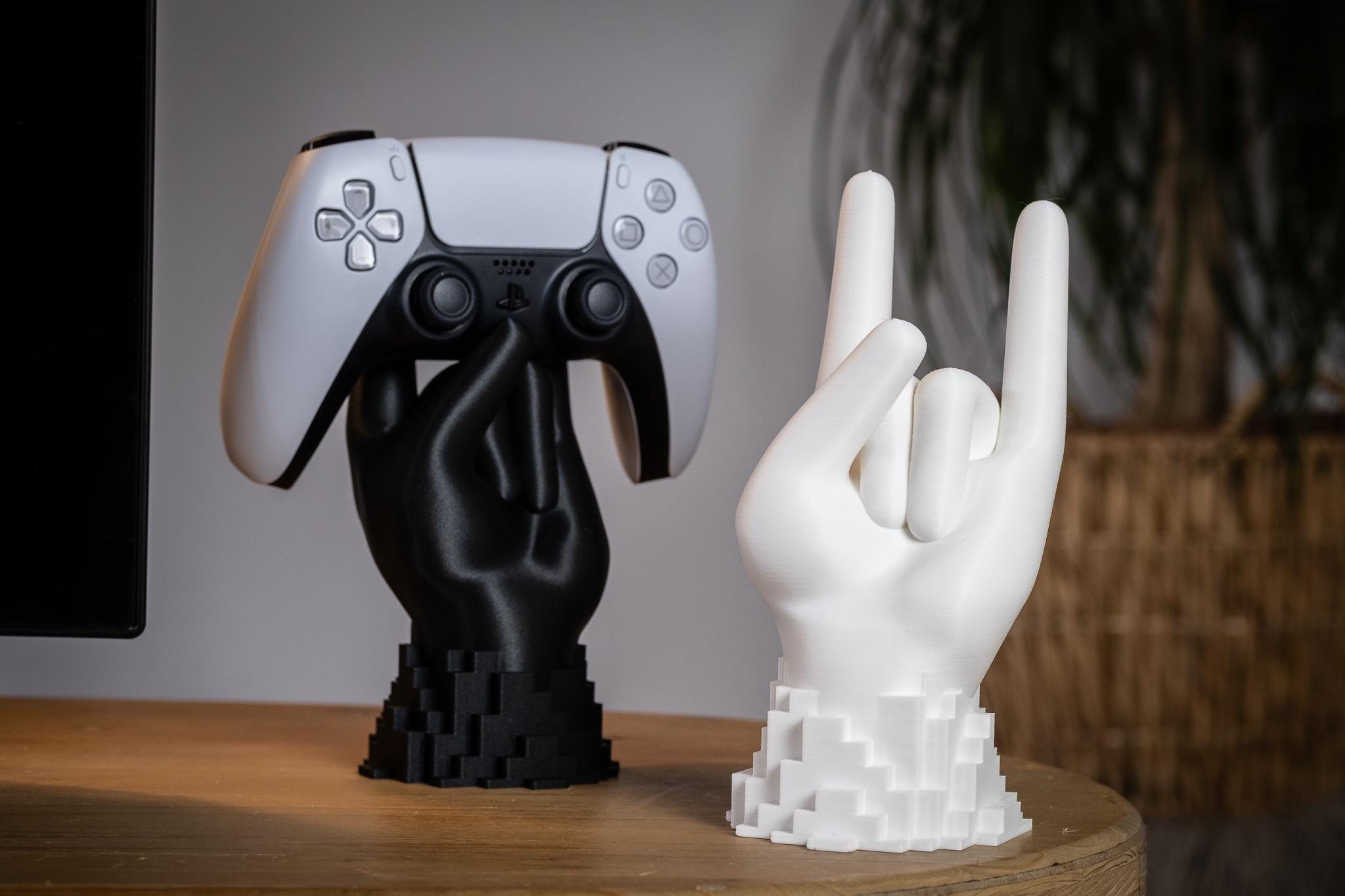 Hand Controller Holder PS5 | Xbox | Switch