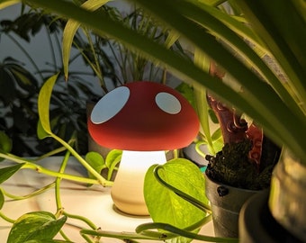 Mushroom Desk Lamp / USB Powered