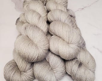 Eventide / 100% Bluefaced Leicester wool non-superwash