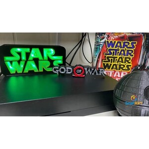 God Of War  Kratos Ragnarok Table Stand - God Of War-Themed Desk Accessory, 3D Printed T&#39;Challa Helmet for Audio Gear