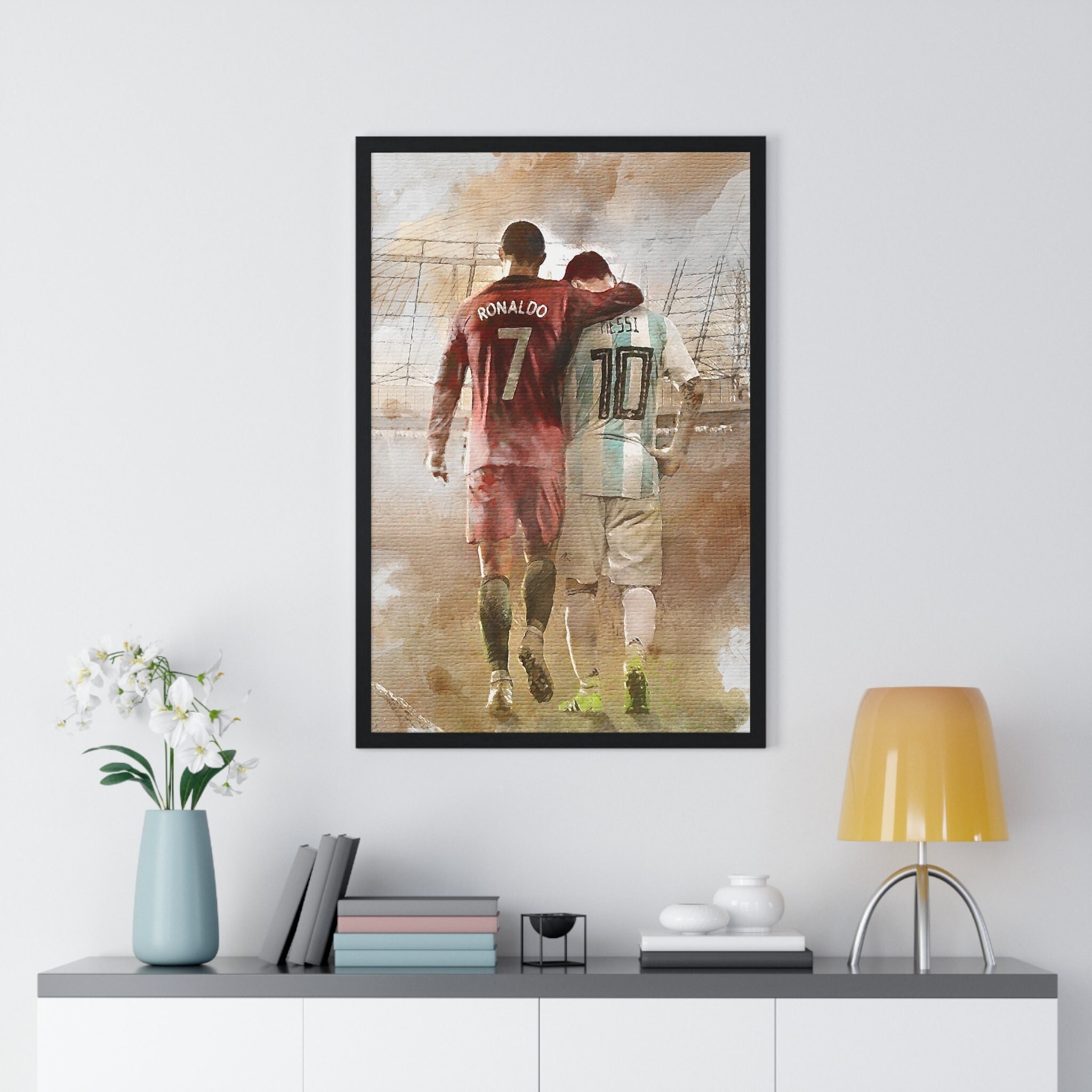 DSGFR – Impression sur toile de football avec Lionel Messi et Cristiano  Ronaldo, décoration murale moderne pour salon, chambre à coucher (60 x 90  cm) : : Cuisine et Maison