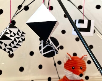 Set di ciondoli mobili moderni I Modello di artigianato con istruzioni l Geometria mobile Montessori I Arco di gioco I Carte di contrasto I Fai da te I Ragazzo/Ragazza