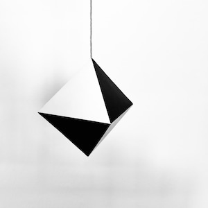 Modèle Artisanat Mobile Pendentif Noir Blanc Double Pyramide Instructions de Bricolage Papier Montessori Flashcarts Développement Nouveau-Né Garçons Filles