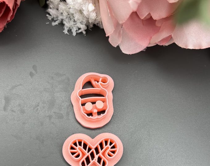 Skull with Candy Polymer Clay Cutter - Halloween to Christmas Craft Tool