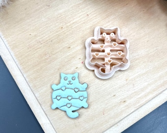 Cat in a Garland Polymer Clay Cutter - Handmade Ceramic Jewellery Tool with Cat Garland Design for Crafting & Clay Art