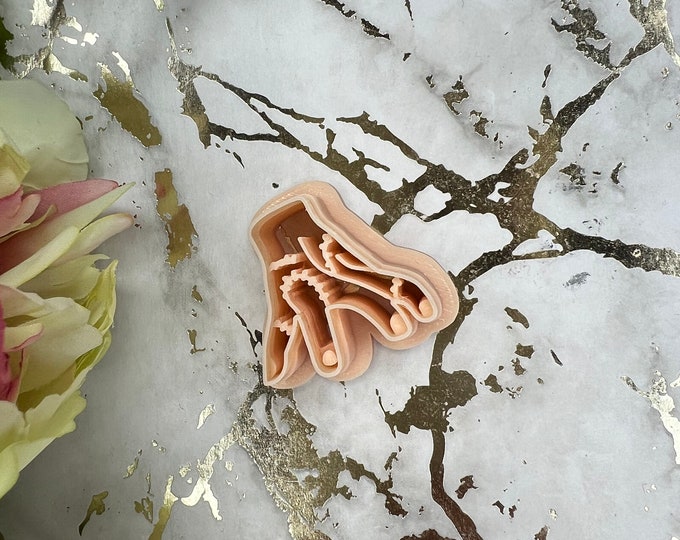 Hand polymer clay cutter