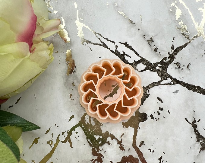 Valentine wreath polymer clay cutter