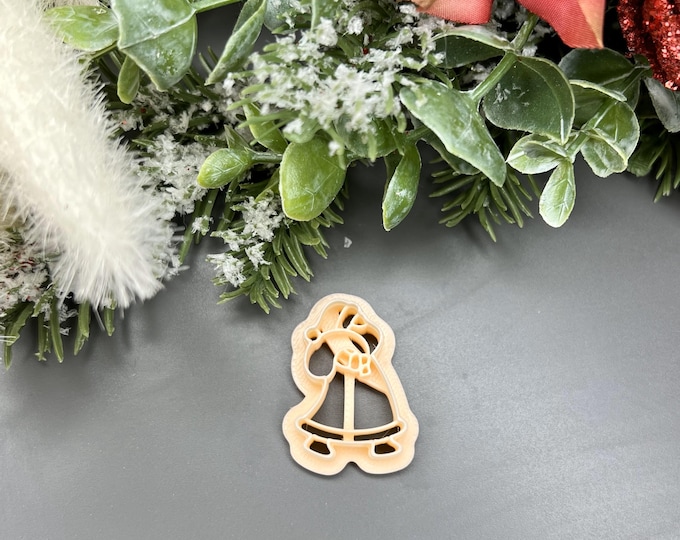 Santa with Gifts Polymer Clay Cutter - Perfect for Christmas Crafts and Holiday Baking