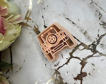 Jeep Back Polymer Clay Cutter for Handmade Earring, Jewellery and Crafts