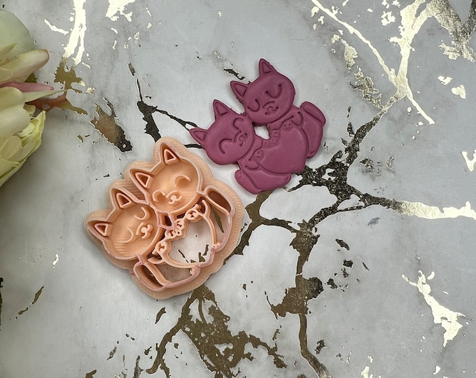Squirrels in love polymer clay cutter