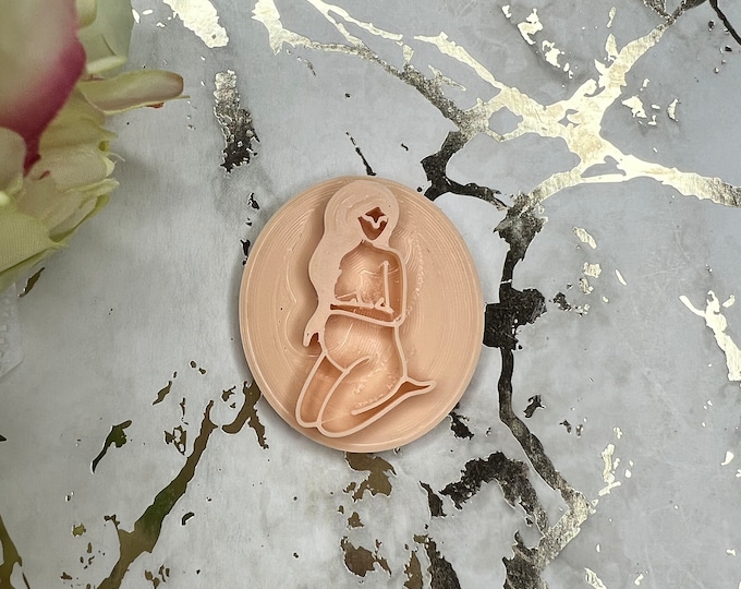 Polymer clay Stamp Body 30mm