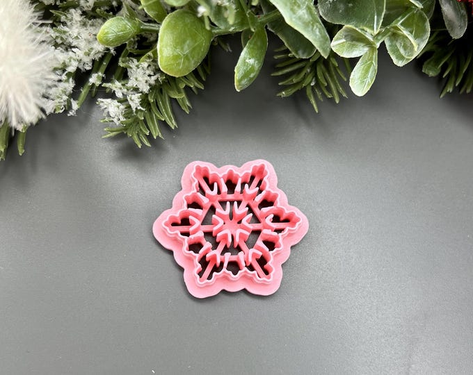 Snowflake 13 Polymer Clay Cutter - Winter Holiday Craft Tool - Perfect for Christmas Jewelry