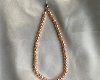 Plain real pink pearl phone strap |  Pearl Beaded Phone Strap, pearl phone charm, fresh water iphone android strap | Rose phone strap