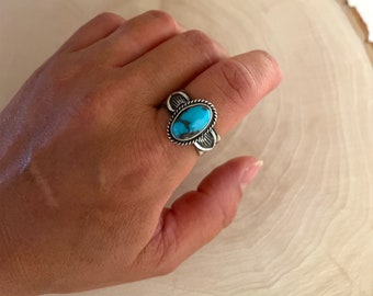 Sunshine Reeves 925 Sterling Silver Stamped Band Ring. Navajo Size