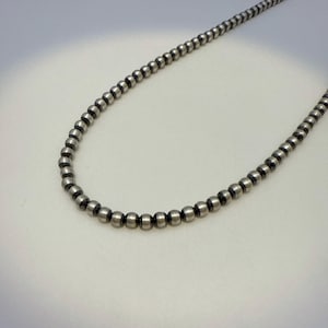 Runde Navajo Perlen Halskette 4 mm - 16 &quot;/Native American/Navajo/Hand aufgereiht/Sterling Silber/Perlen/Südwesten/Boho/Perle/Südwestern