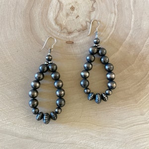 Navajo Pearl Earrings C Sterling Silver Oxidized Beads/Authentic/Native American/Navajo/Hand Strung/Dangle/French Hook/Southwest/Boho