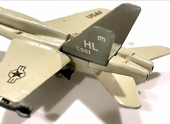 Vintage F-18 Hornet Fighter Plane Military Jet Aircraft Gray Vintage F-18 Hornet Fighter Plane Military Jet Aircraft Gray
