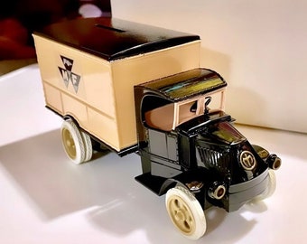 ERTL 1926 Mack Bulldog Delivery Truck Coin Bank | Diecast Replica