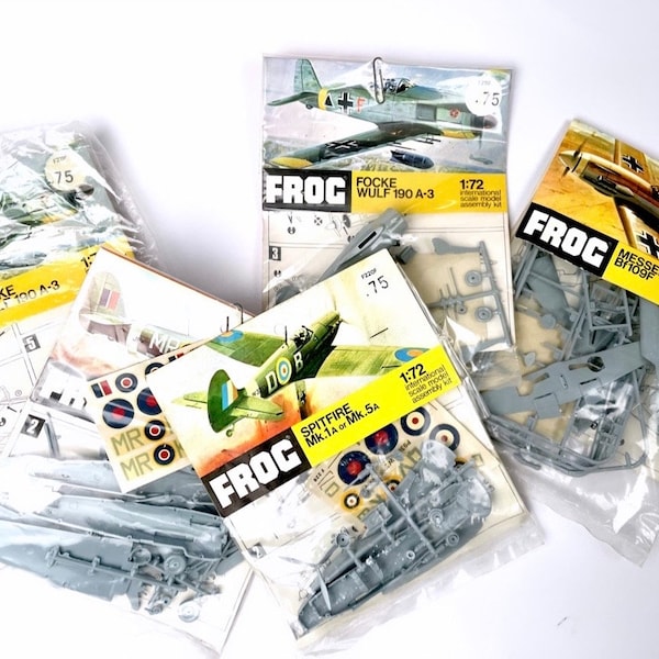 Vintage FROG Model Aircraft Kits 1960’s | Your Choice! Bagged Scale Model Kits