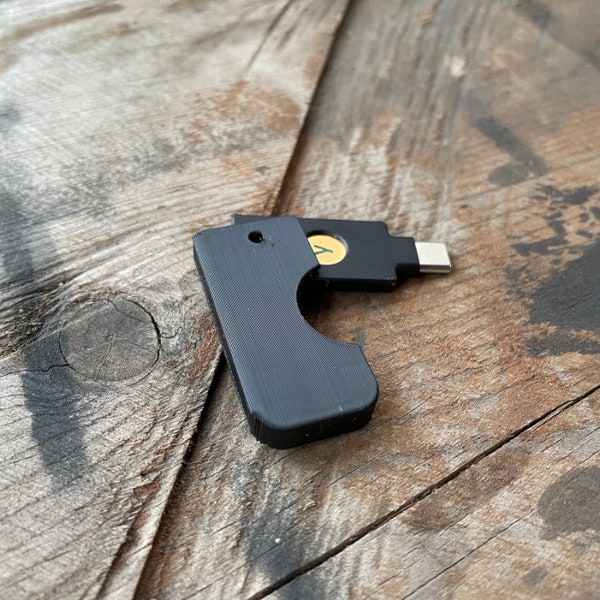 Yubikey 5 or 5C NFC Cover / Keychain