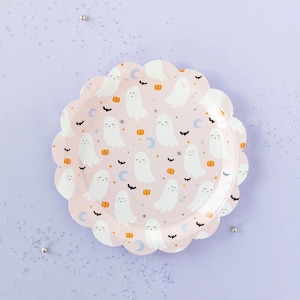 Trick or Treat Icon Scalloped Plate