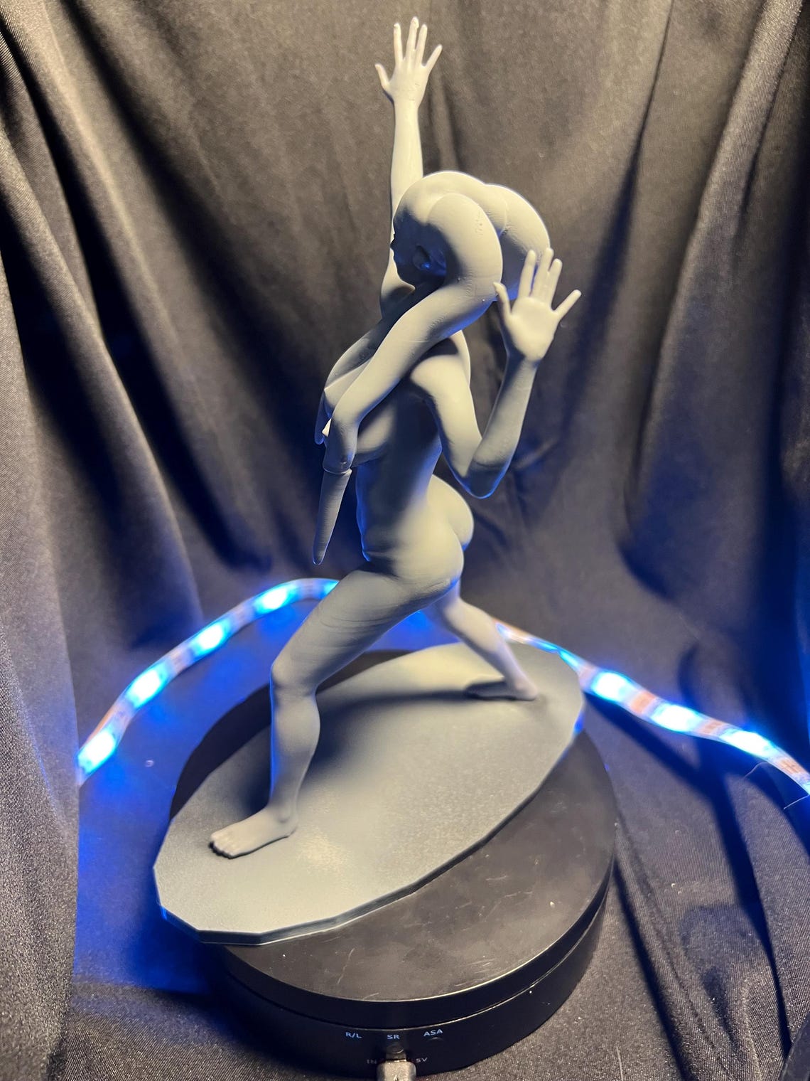Nude Twilek Woman Figure / Dancing Alien Girl Model - Etsy