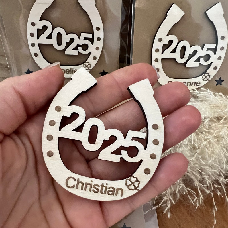 Lucky Charm Personalized 2025, Lucky Charm New Year's Eve Horseshoe, Gift for Friends Family Colleagues, New Year's Lucky Charm 2025, Multiple Item Offers