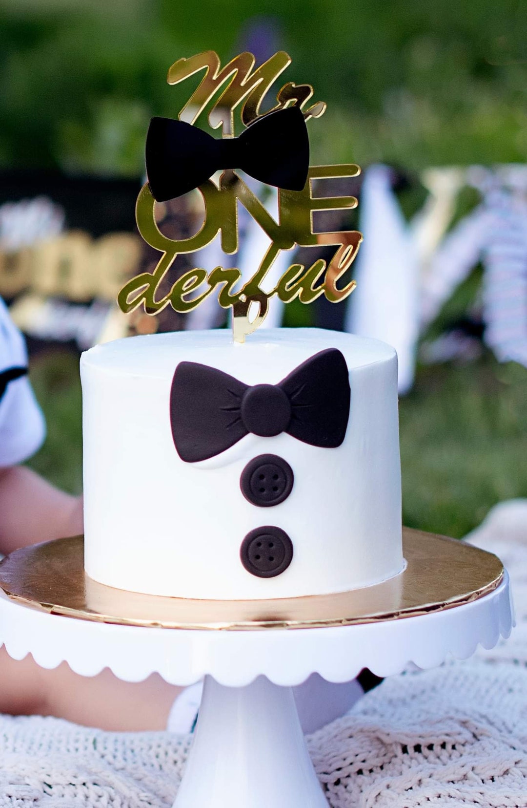 Mr Onederful 1st Birthday Decorations Kit - Glitter Banner, Cake Topper, Mustache & Bow Tie Balloons, Cupcake Toppers - View #10