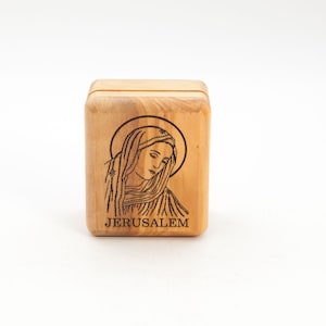 Olivenholz Dose, Jungfrau Maria Graviert Geschenk, Handgemachtes Heiliges Land, Ideal für christliche Trauringe oder Rosenkranz, Jerusalem, Magnet zur Aufbewahrung