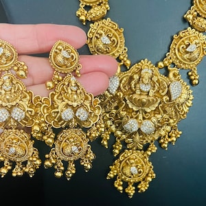3D Nakshi temple set/high quality Lakshmi devi temple haram with heavy earrings