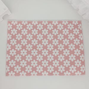 Miniature Floral Rug - Daisy Carpet Decor - Cottagecore Floor Mat - 4 Sizes - 1:12 Scale