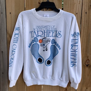 Vintage 80s University of North Carolina Tar Heels Raglan Sleeves Crewneck pullover Sweatshirt Size L