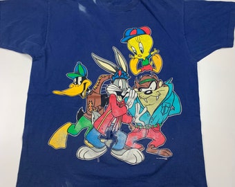 Vintage 1994 Looney Tunes Taz, Bugs bunny ,tweety and Daffy Duck Warner  Bros T-shirt Size XL by Jerry Leigh