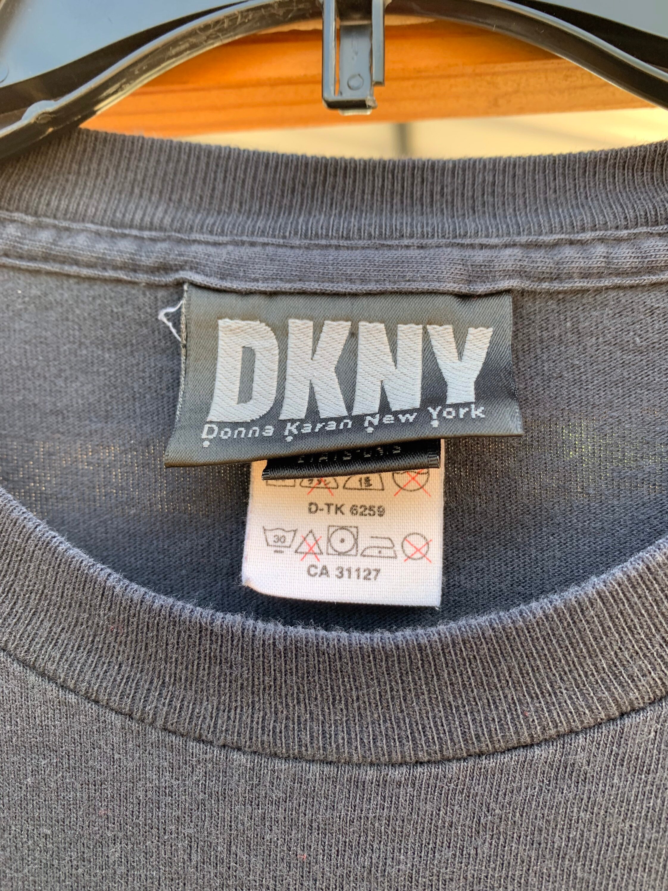 Vintage 90s Donna Karan New York T-shirt Size L - Etsy
