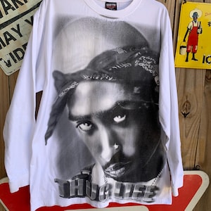 Vintage 90s-00s White and black Tupac Thug Life Rap  long sleeve tee Hip hop shirt XL