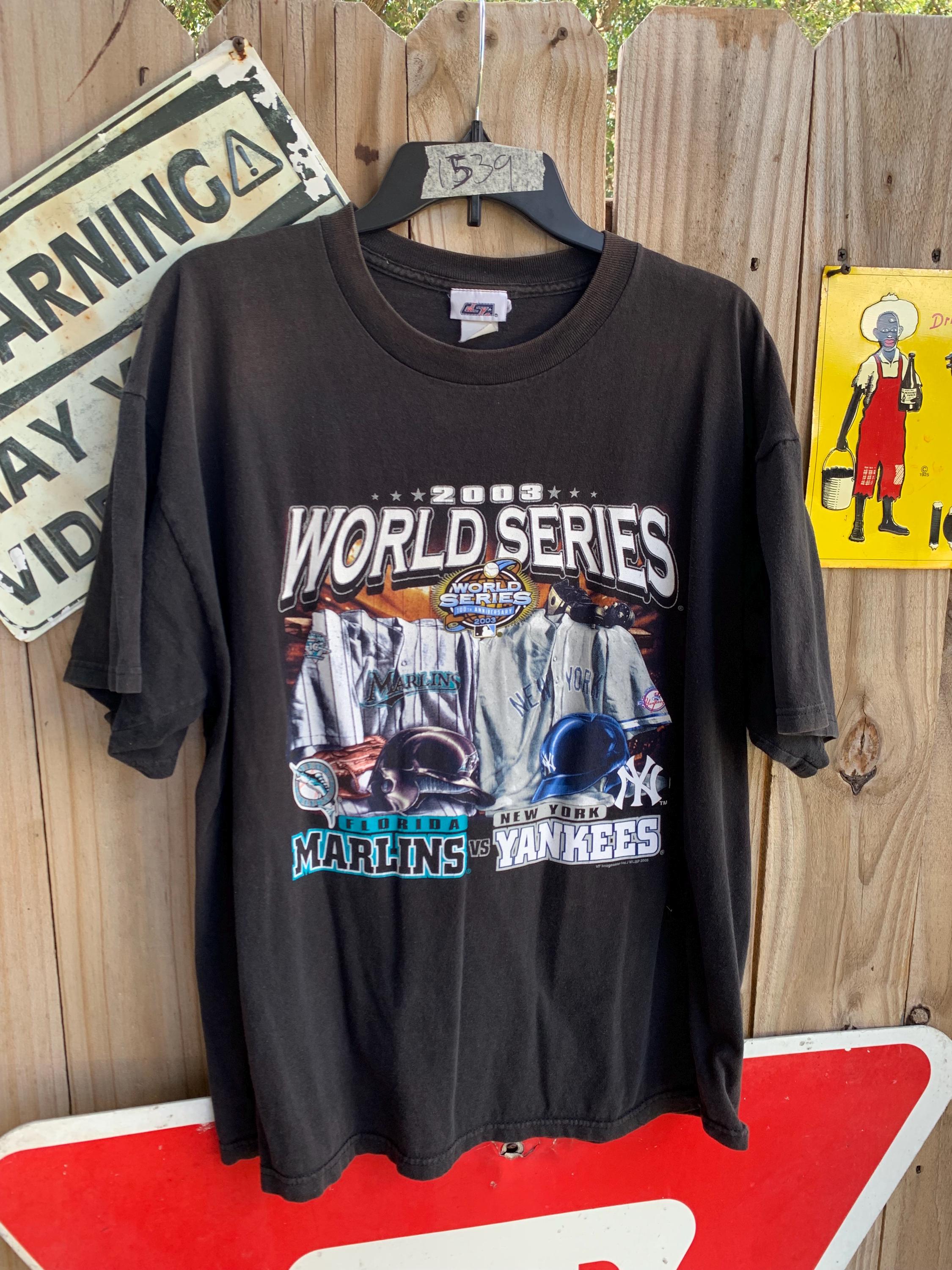 Vintage 2003 World Series T-shirt: Florida Marlins Vs Yankees 