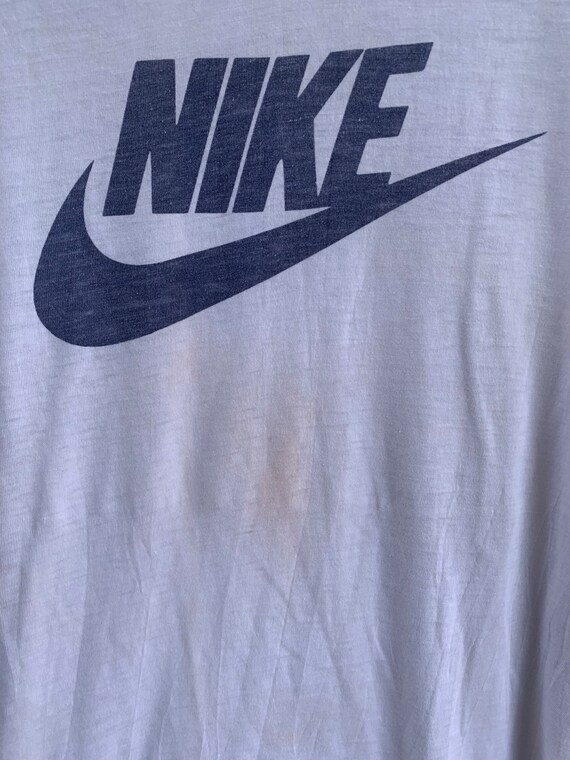 Nike 70s logo cheap