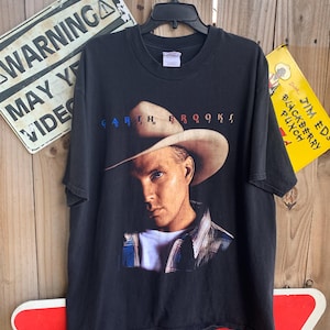 Vintage 90s Garth Brooks Country Music Concert tour Tshirt Size XL